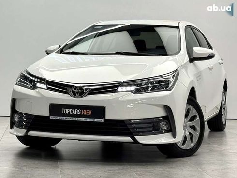 Toyota Corolla 2017 - фото 17
