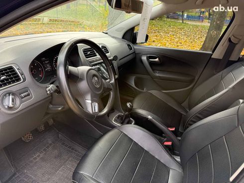 Volkswagen Polo 2013 синий - фото 11