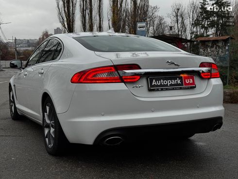 Jaguar XF 2013 белый - фото 16