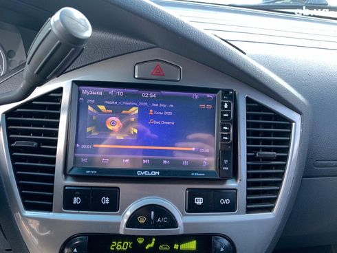 Kia Carens 2003 бежевый - фото 32