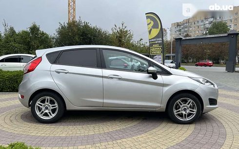 Ford Fiesta 2018 - фото 8