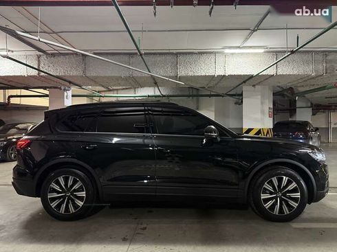 Volkswagen Touareg 2025 - фото 14