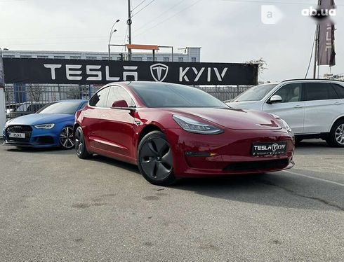 Tesla Model 3 2019 - фото 18
