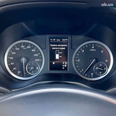 Mercedes-Benz Vito 2021 - фото 29