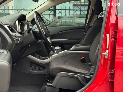 Dodge Journey 2017 красный - фото 62