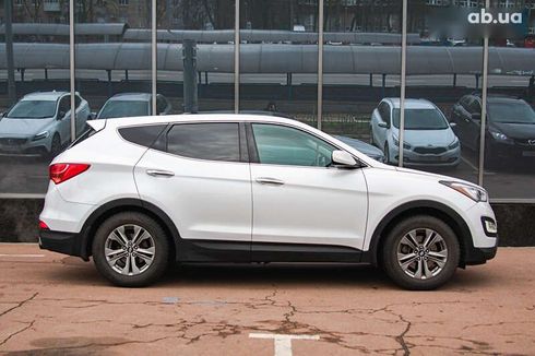 Hyundai Santa Fe 2015 - фото 4