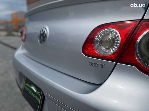 Volkswagen Passat 2010 - фото 12