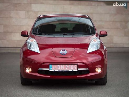 Nissan Leaf 2017 - фото 7