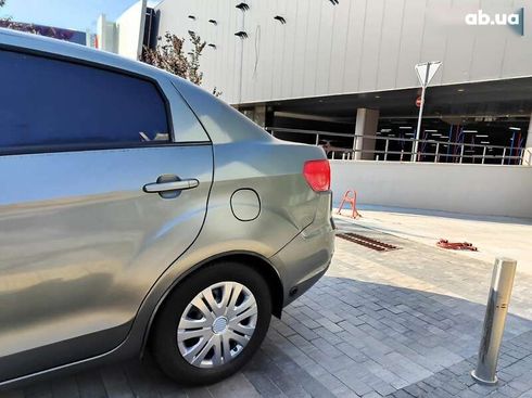 Geely GC5 2014 - фото 8