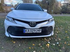 Купить Toyota Camry бу в Украине - купить на Автобазаре