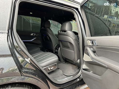 BMW X7 2022 - фото 26