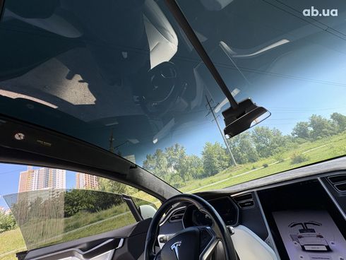 Tesla Model X 2017 белый - фото 12