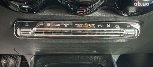 Mercedes-Benz GLB-Класс 2021 - фото 21