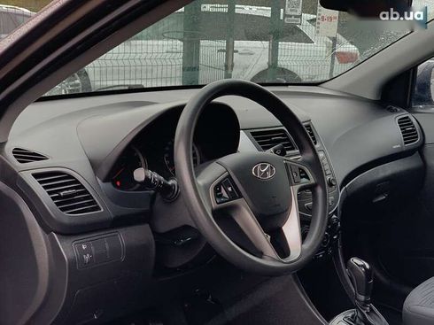 Hyundai Solaris 2016 - фото 24