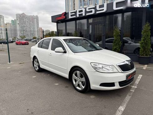 Skoda Octavia 2011 - фото 7