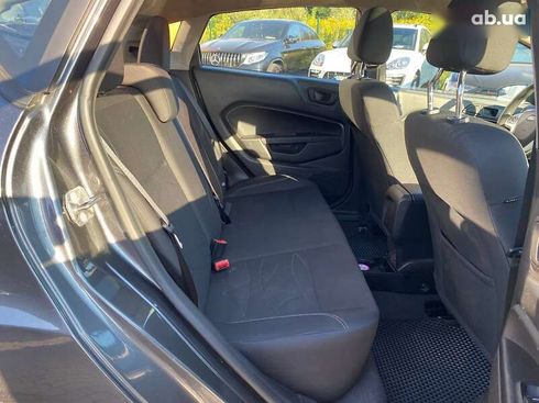 Ford Fiesta 2019 - фото 19