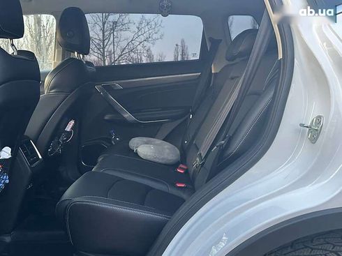 Geely Atlas 2022 - фото 29