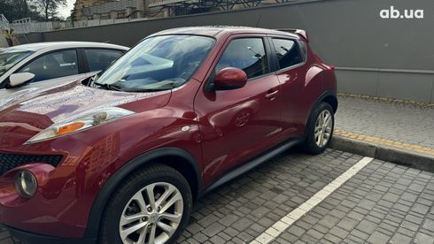 Nissan Juke 2012 красный - фото 16