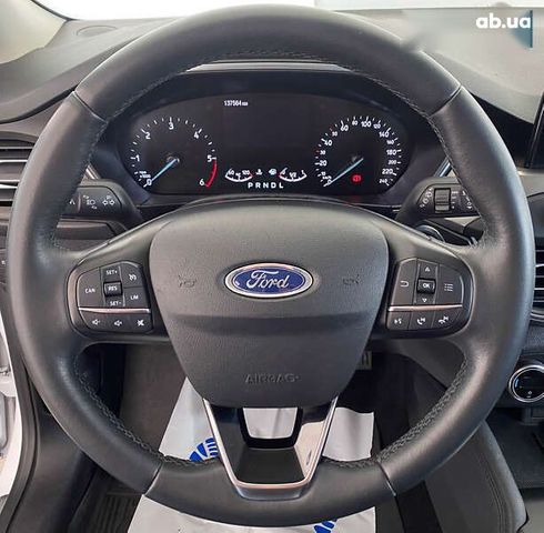Ford Focus 2019 - фото 13