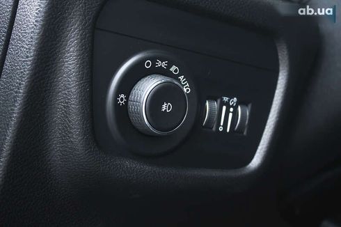 Jeep Grand Cherokee 2022 - фото 27