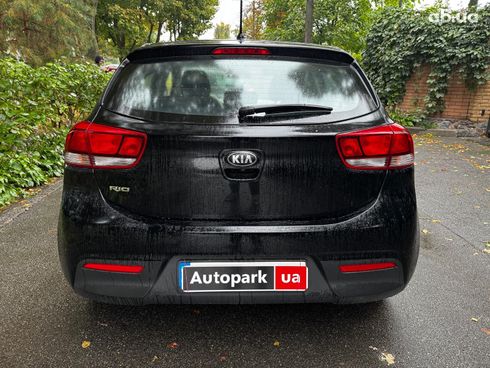 Kia Rio 2018 черный - фото 24