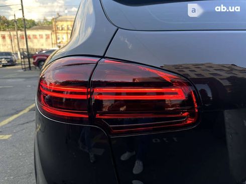 Porsche Cayenne 2016 - фото 3