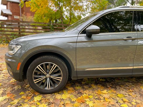 Volkswagen Tiguan 2017 серый - фото 19