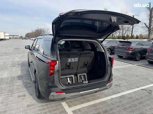 Kia Carnival 2024 - фото 10