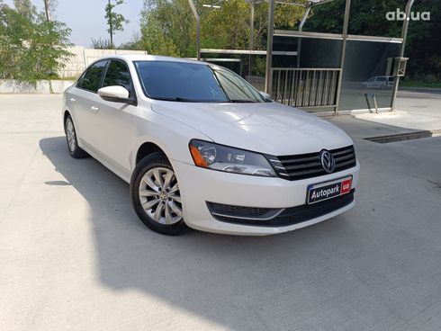 Volkswagen passat b7 2012 белый - фото 3