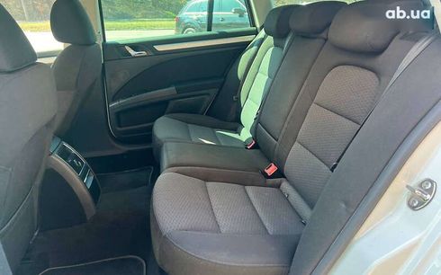 Skoda Superb 2012 - фото 18