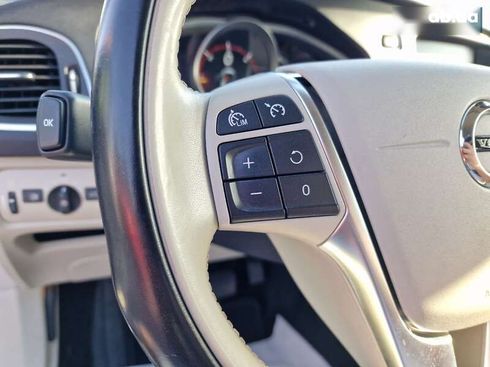Volvo V40 2018 - фото 24