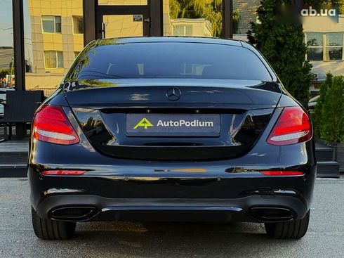 Mercedes-Benz E-Класс 2020 - фото 19