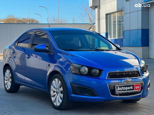 Chevrolet Aveo 2012 синий - фото 3