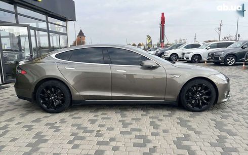 Tesla Model S 2016 - фото 8