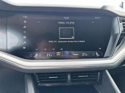 Volkswagen Touareg 2018 - фото 13