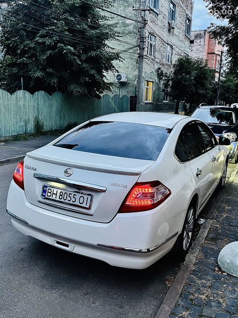 Nissan Teana 2013 белый - фото 2