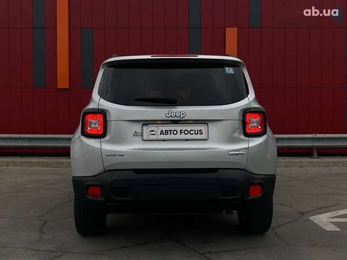 Jeep Renegade 2016 - фото 6