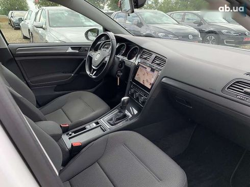 Volkswagen e-Golf 2020 - фото 3