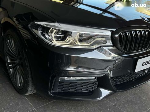 BMW 5 серия 2017 - фото 8