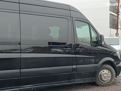 Mercedes-Benz Sprinter 518 2016 черный - фото 17