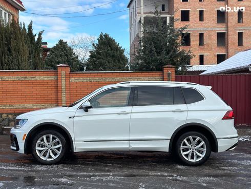 Volkswagen Tiguan 2018 белый - фото 15