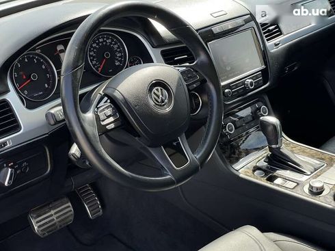 Volkswagen Touareg 2012 - фото 26