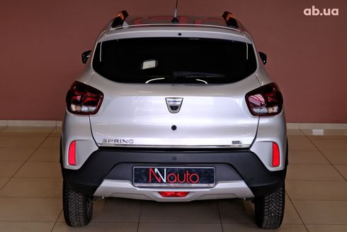 Dacia Spring 2021 серебристый - фото 6
