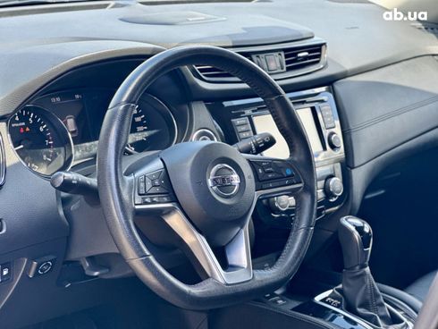 Nissan Rogue 2018 серый - фото 11