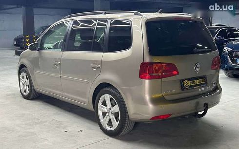 Volkswagen Touran 2014 - фото 4