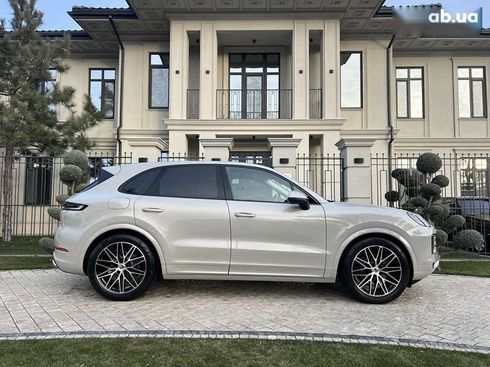 Porsche Cayenne 2024 - фото 20