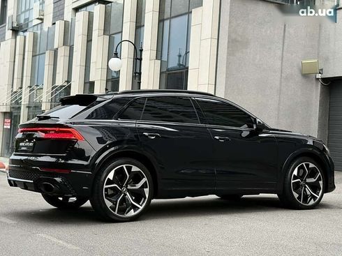 Audi RS Q8 2020 - фото 27