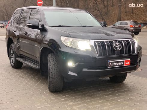 Toyota Land Cruiser Prado 2018 черный - фото 3