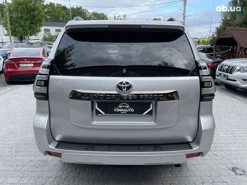 Toyota Land Cruiser Prado 2021 - фото 14
