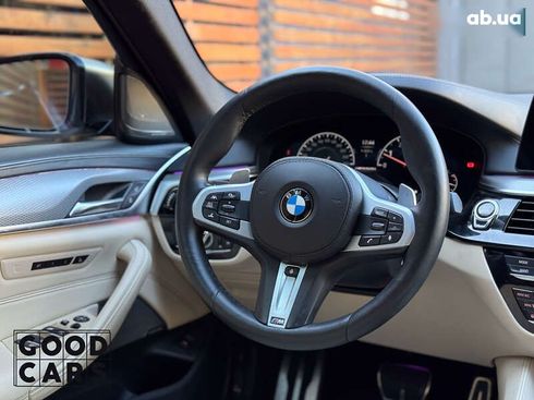 BMW 5 серия 2019 - фото 21